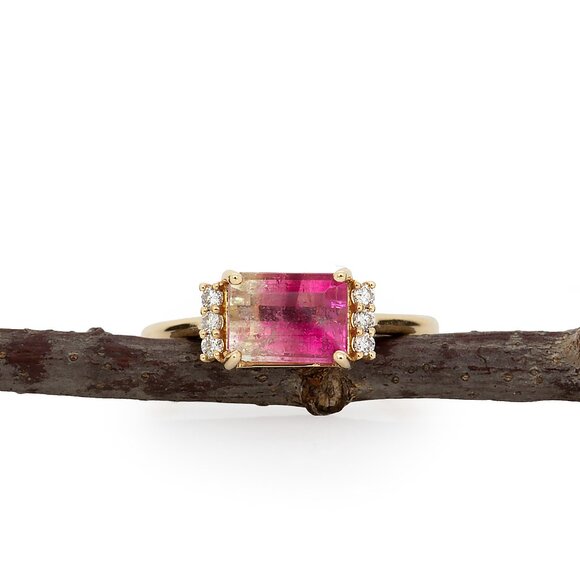 1.68cts Bi-Color Tourmaline Ring in Solid 14K Gold with Natural Diamond Accents - Picture 5 of 11